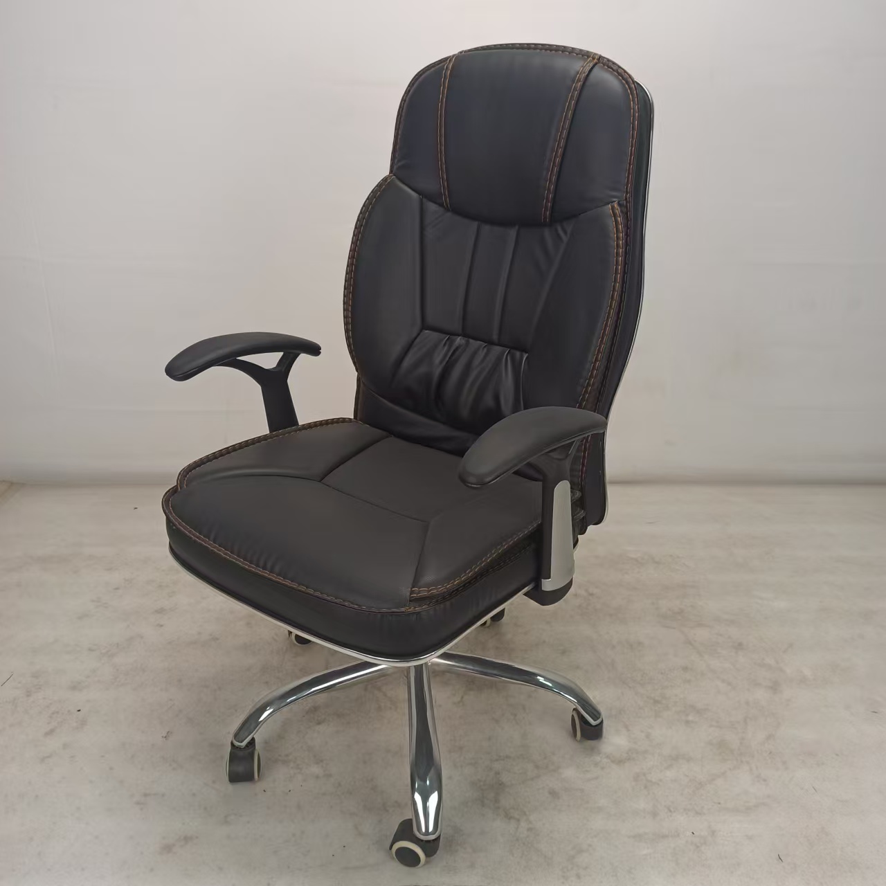 Artificial Leather Executive Director’s Chair